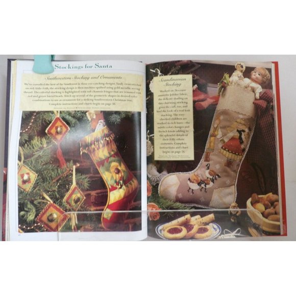 A Cross Stitch Christmas by Better Homes & Gardens "Handmade Treasures" ©1995 - Picture 11 of 16